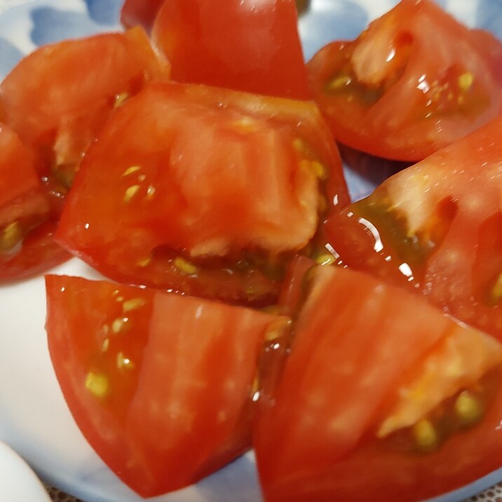 トマトだけのサラダ